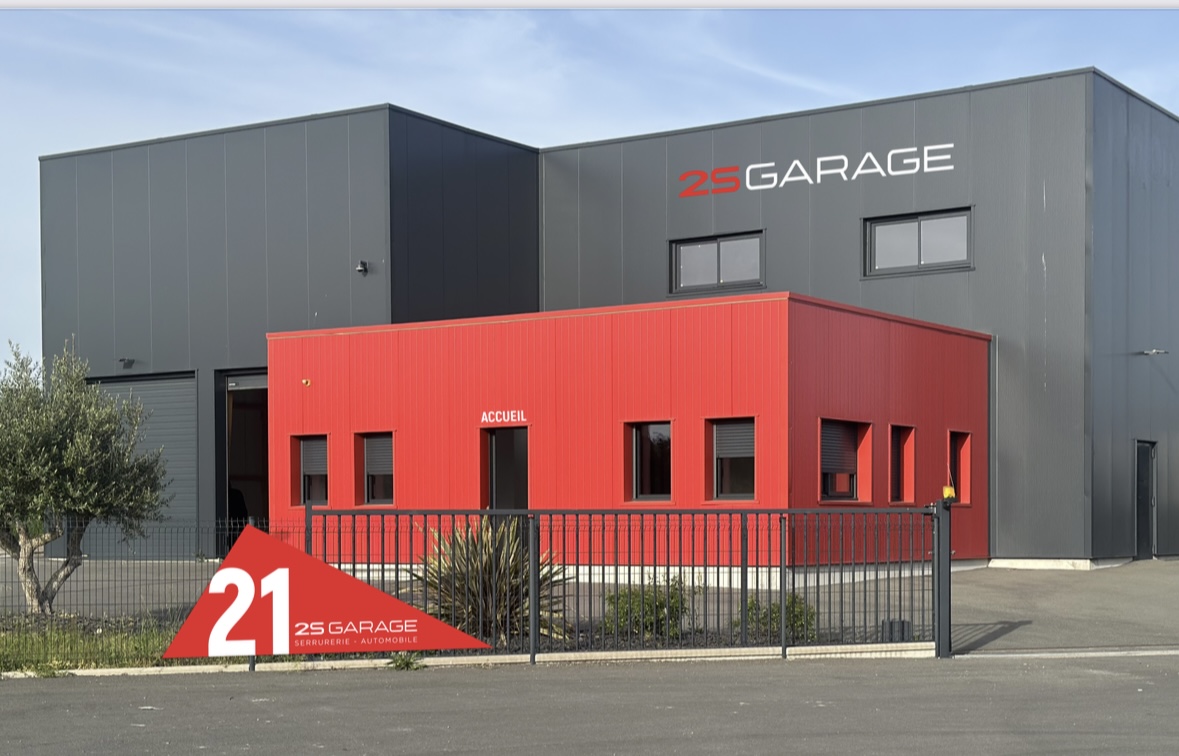 2S GARAGE